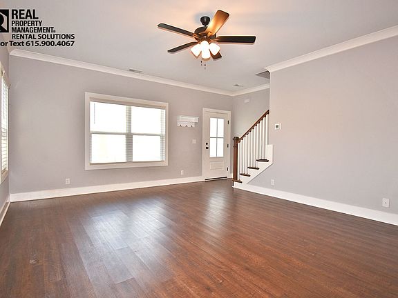 5th image of 4224 Stark St