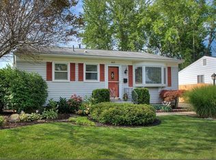 865 Hollywood Dr, Elyria, OH 44035