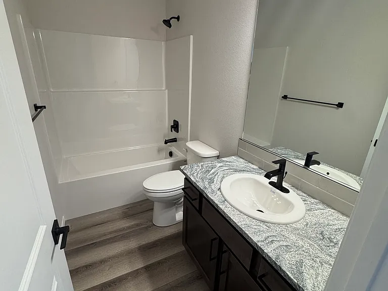8318 E Rich Ave — Photo 10