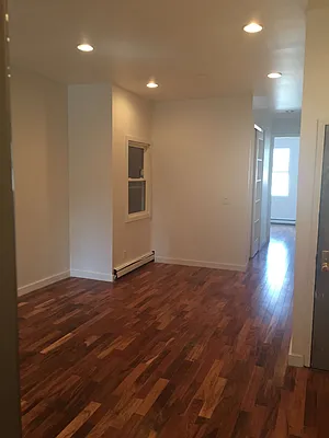 Rented by Urban Ambiance | media 12