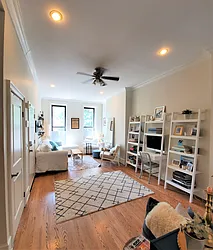 Rented by Amicourt LLC