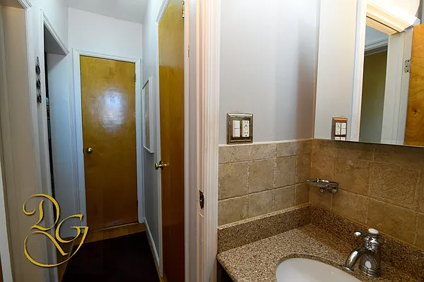 Sold by Dorsa Group | media 21