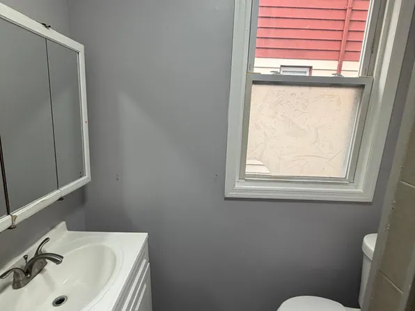 653 Mount Prospect Ave, Newark, NJ