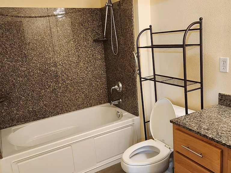 375 Kirkland Ave #119 — Photo 12