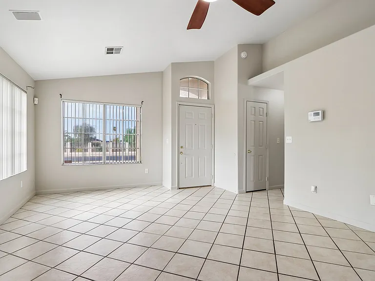 8834 W Jennifer Rose Ct — Photo 10