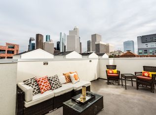 114 Pierce St, Houston, TX 77002