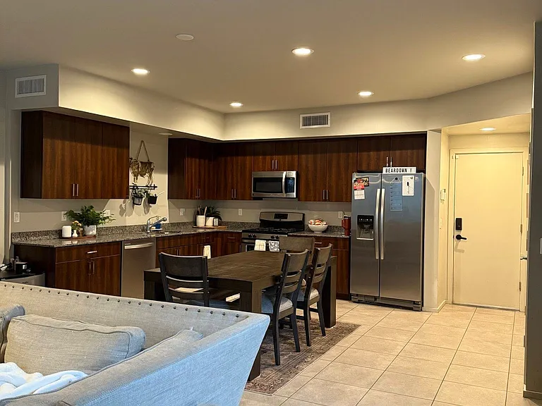 935 E Millenium Ct — Photo 3