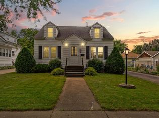 310 3rd Ave SW, Faribault, MN 55021