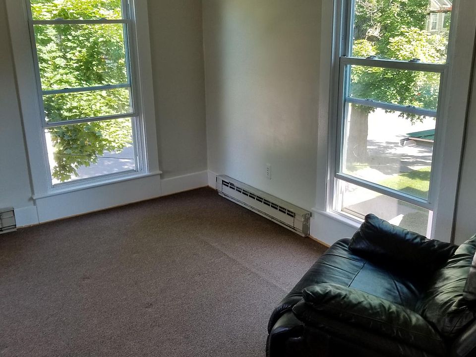 1st image of 12 Townsend St #2