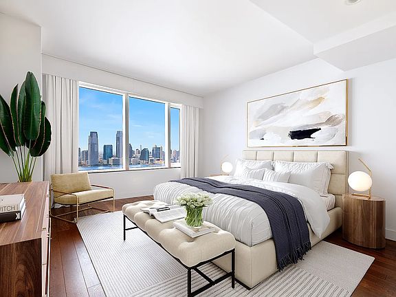 4th image of 70 Little West St APT 33D