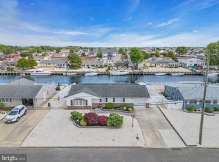 118 Whippany Rd, Barnegat, NJ 08005