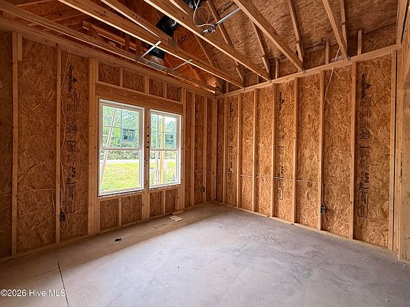 3rd image of 454 Hyland Hills Road