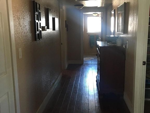 4th image of 10638 Anaconda Ave