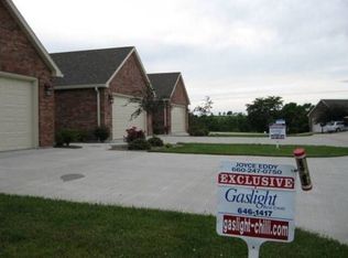 17 Lakeview Vlg, Chillicothe, MO 64601