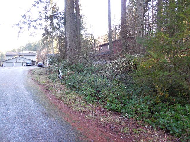 2nd image of 7717 Loon Ct SE
