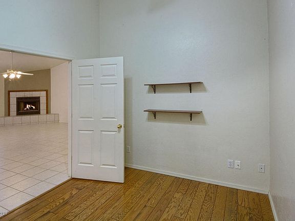 3rd image of 9688 E Paseo