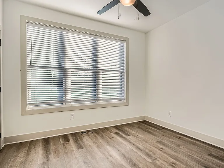 EastWood Townhomes — Photo 39