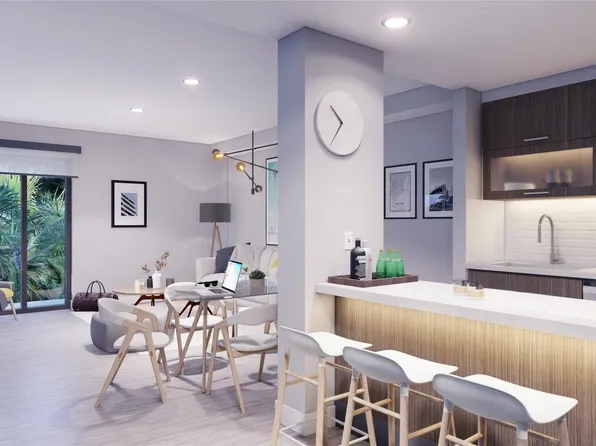 1938 Jackson Street #205, Hollywood, FL 33020