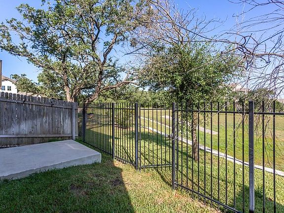 4th image of 2214 S Lakeline Blvd Unit 203