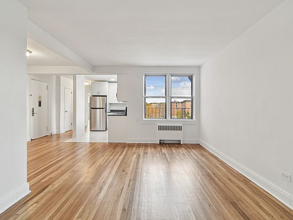 2nd image of 20-25 Seagirt Blvd #2G