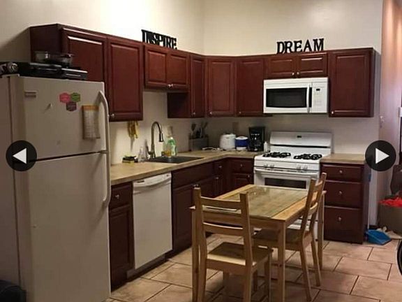 3rd image of 1824 W Diamond St APT 1
