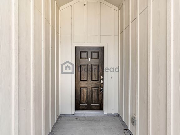 4th image of 125 Camella St
