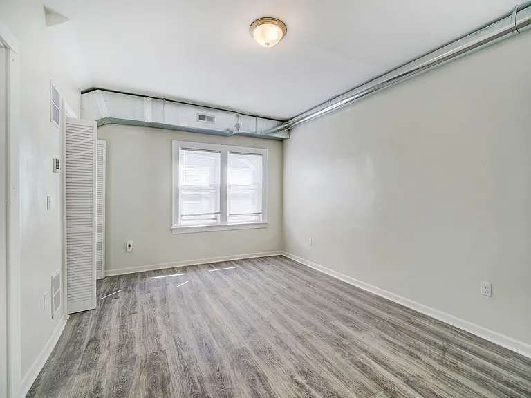 57-59 Poe Ave #3 — Photo 6