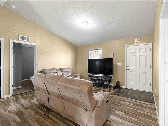 4th image of 16685 SW 25th Terrace Rd