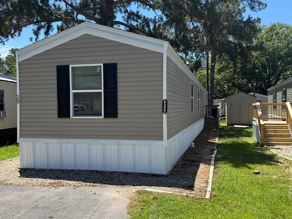 1st image of 4410 Manor Dr