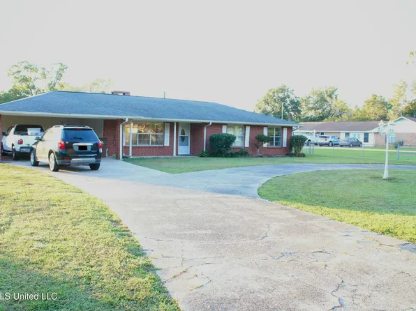 411 N Seal Ave, Long Beach, MS 39560