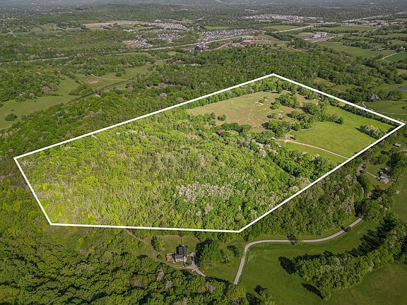 2nd image of 4481 Dyke Bennett Rd