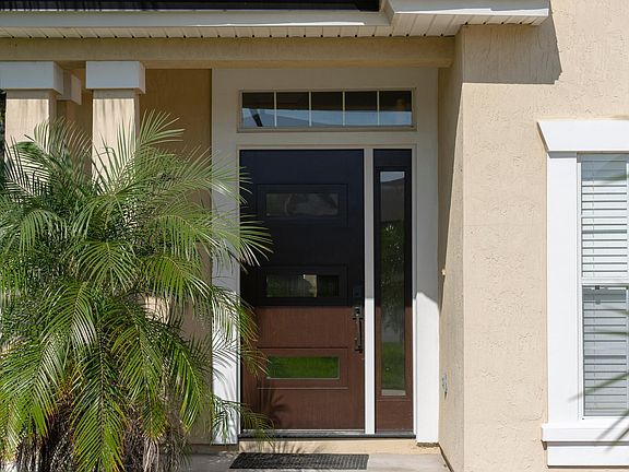 2nd image of 2804 Sand Crane Ct