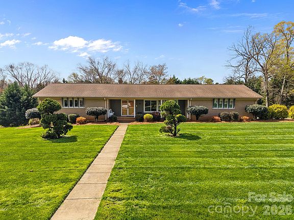 2nd image of 1141 Doby Ct
