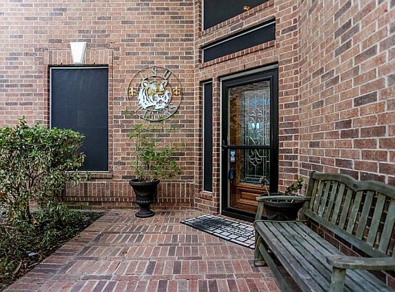4th image of 2506 Aspen Spring Dr