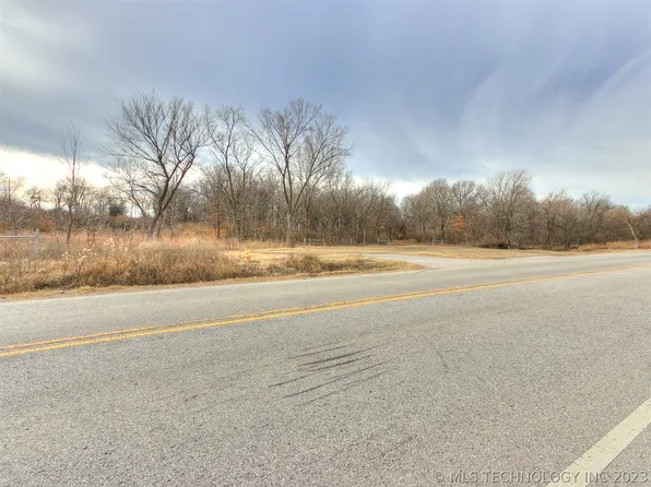 1624 E 36th St N, Tulsa, OK 74106