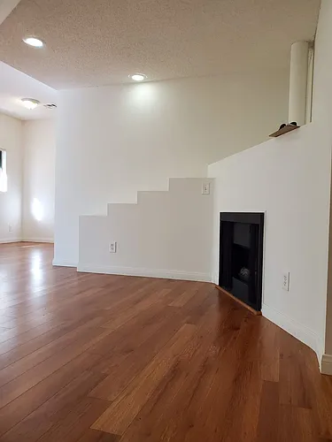 12707 Caswell Ave Photo 1