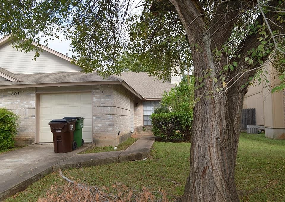1st image of 607 Rollingway Dr APT A