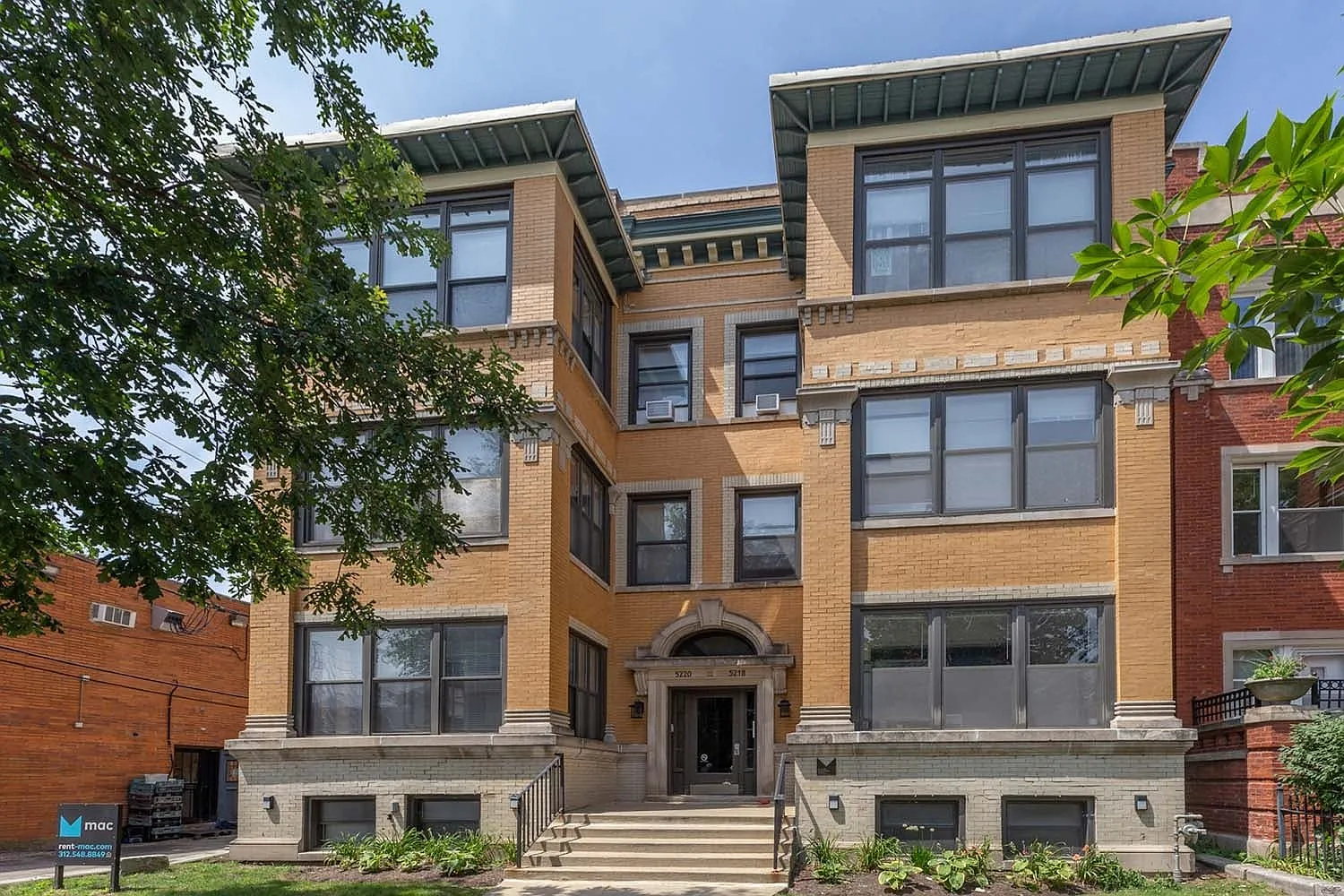 5218-5220 S. Kimbark Avenue — Photo 4