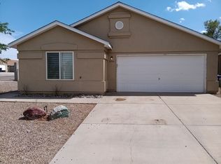 6100 Costa Blanca Ave NW, Albuquerque, NM 87114