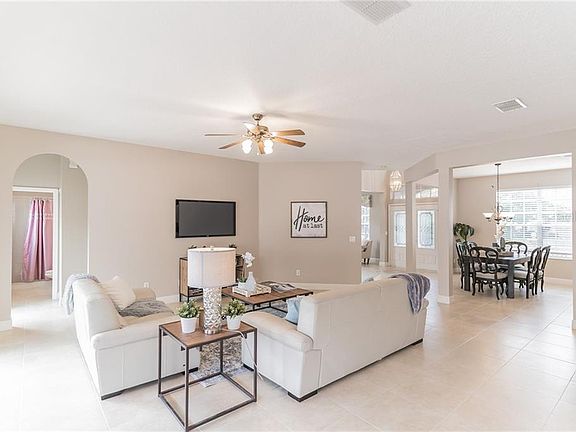 5th image of 2122 Cascades Cove Dr