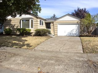 1928 SE 88th Ave, Portland, OR 97216