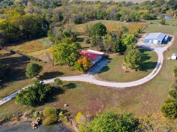 24814 S Old Drum Rd, Garden City, MO 64747