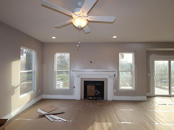 4th image of 5479 Finsbury Dr