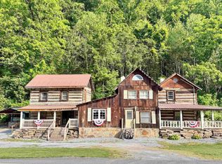 27707 Mountaineer Dr, Seneca Rocks, WV 26884