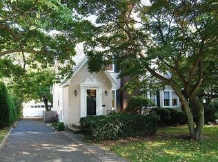 7 Mitchell Pl, Glen Ridge, NJ 07028