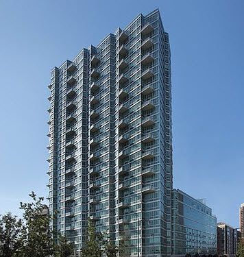 5th image of 4705 Center Blvd APT 2805