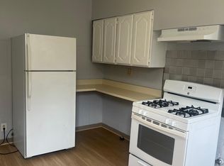 160 Linden Ave #1, Jersey City, NJ 07305