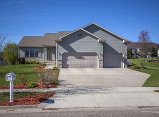 1107 15th St, Baraboo, WI 53913