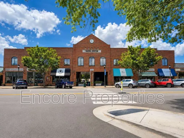 510 E Broad St #221, Fuquay Varina, NC 27526