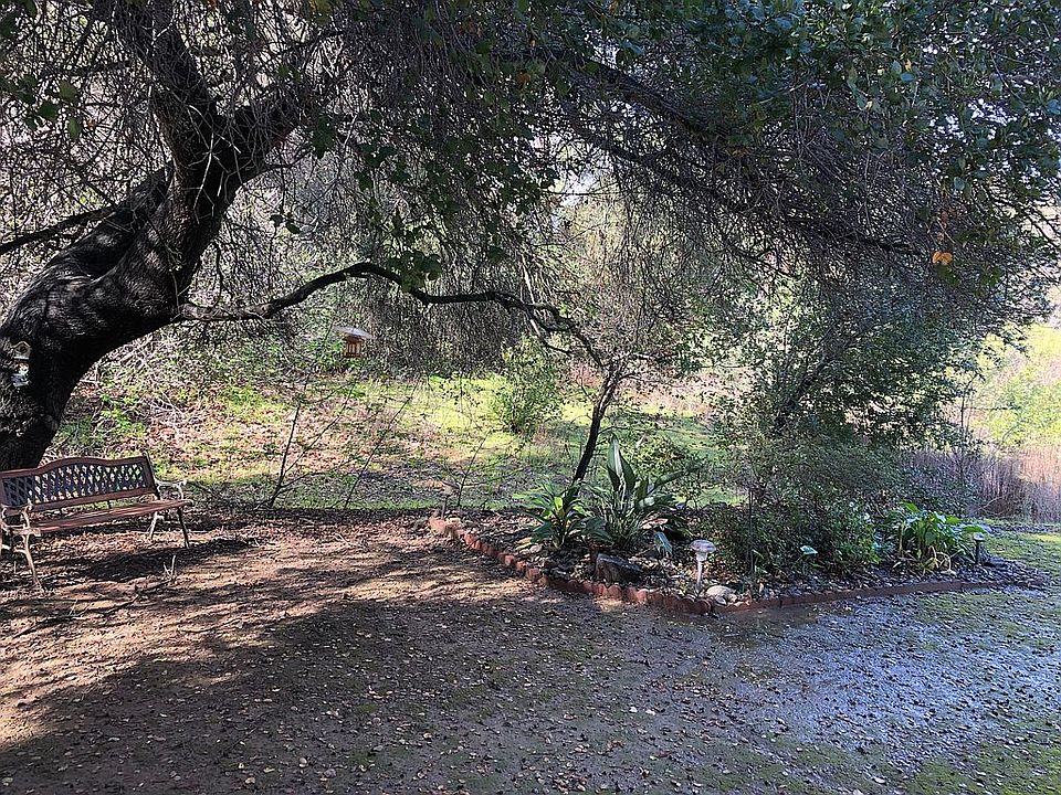 2nd image of 20665 Oak Creek Ln